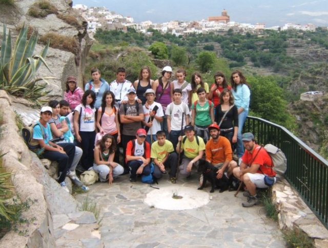 Grupo de alumnos durante la actividad